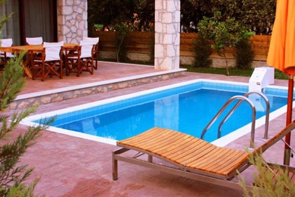 Azure Luxury Villas