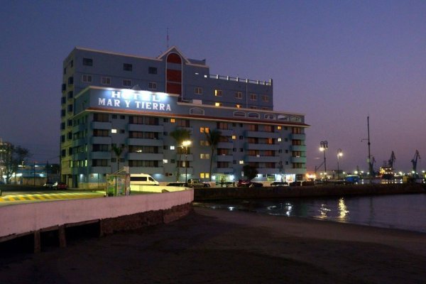 Mar y Tierra