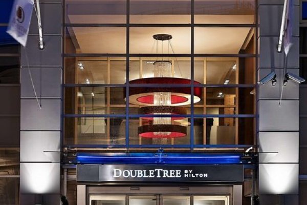 Doubletree By Hilton Hotel London  Victoria