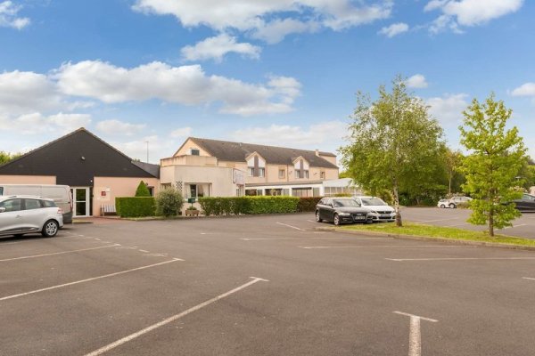 Sure Hotel by Best Western Caen Memorial