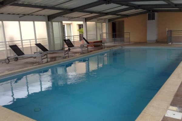 Sure Hotel by Best Western Caen Memorial