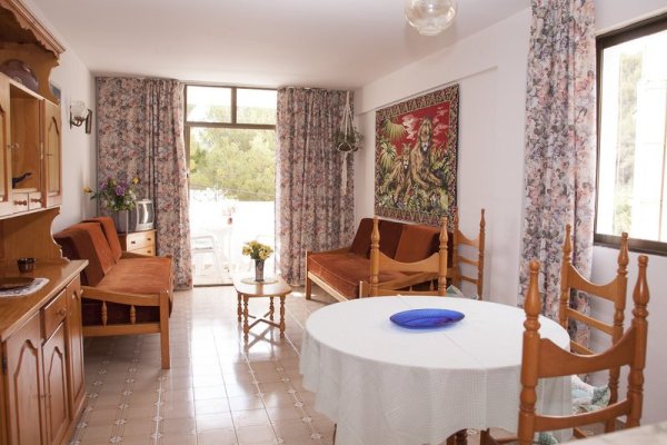 Bon Aire Apartments