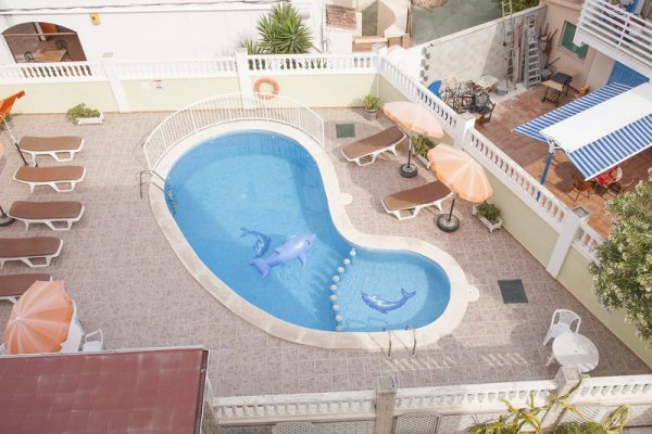 Bon Aire Apartments