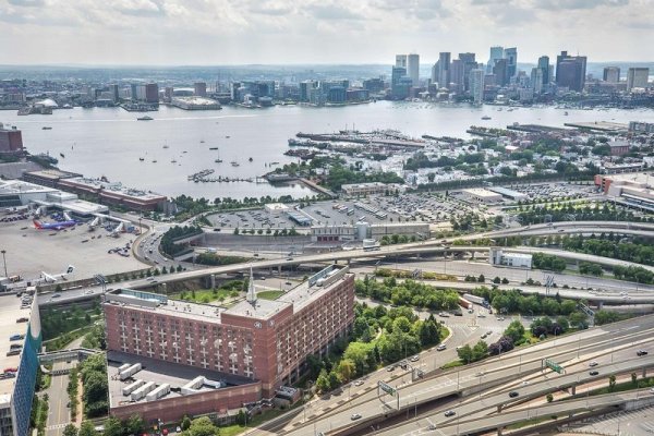 Hilton Boston Logan Airport