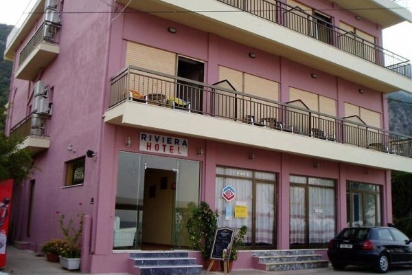 Riviera Hotel