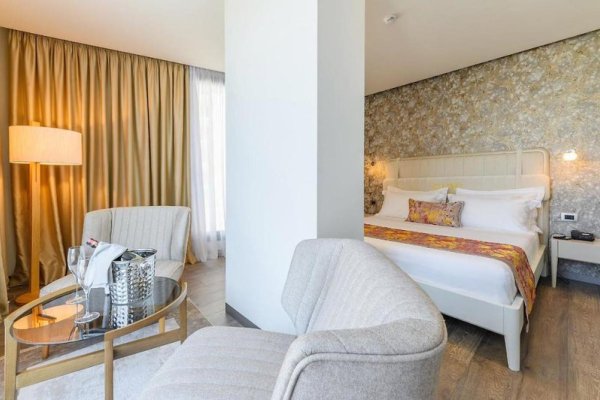 Chic Boutique Hotel