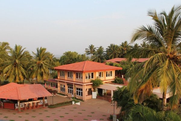 Byke Old Anchor Beach Resort