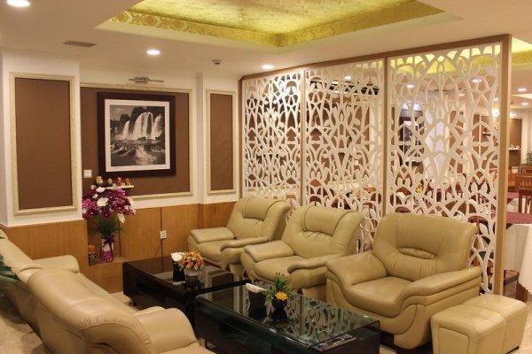Nesta Hanoi Hotel  To Hien
