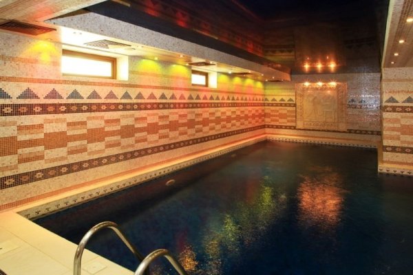 Argisht Palace Hotel
