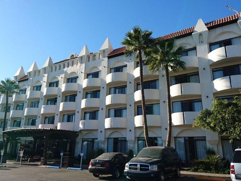 Corona Hotel & Spa
