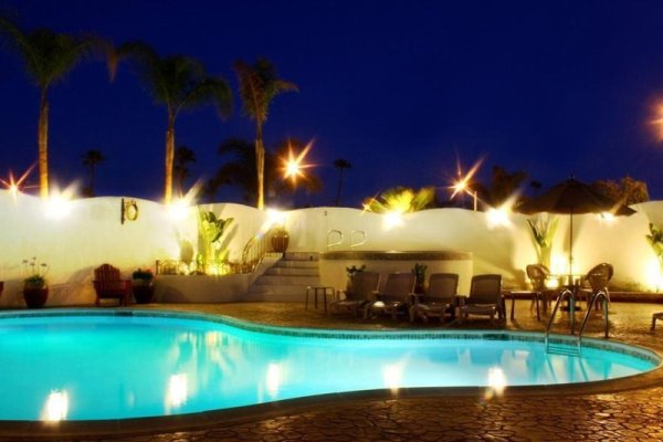 Corona Hotel & Spa