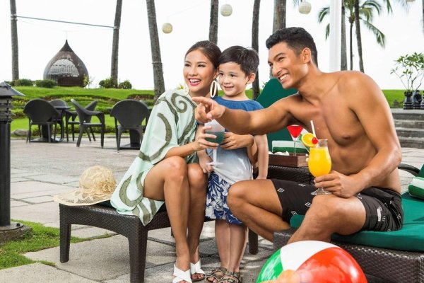 Sofitel Philippine Plaza Manila