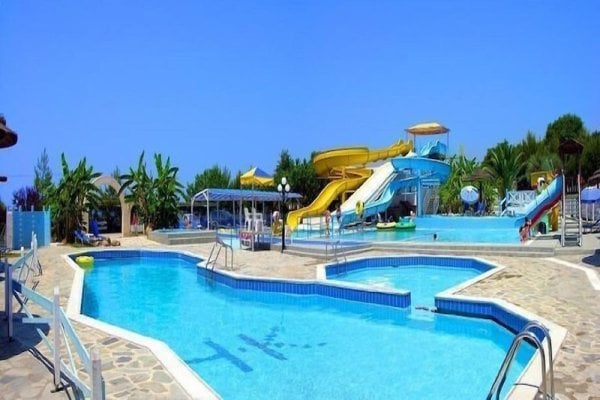 Kanali Hotel