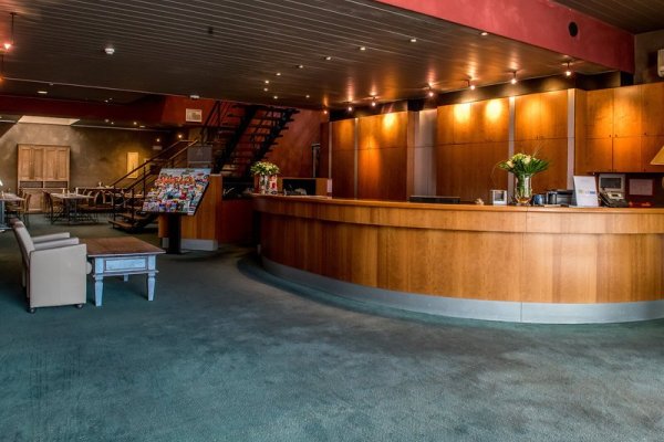 Arass Hotel