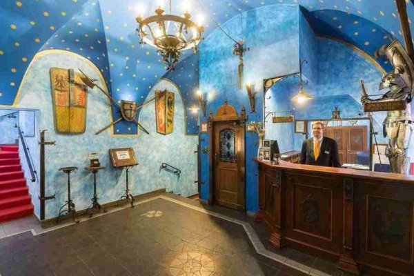 Pytloun Old Armoury Hotel Prague