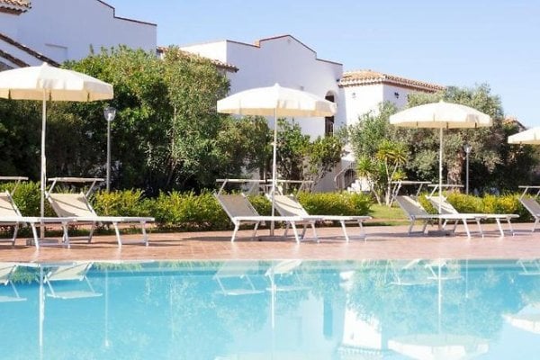 Marina Torre Navarrese Resort