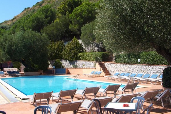 Villaggio La Fenosa - Bazény