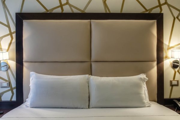 Catone District Hotel