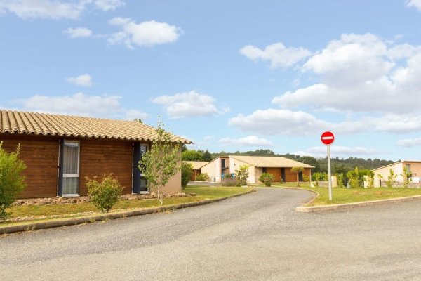Inter-Hotel Albizia