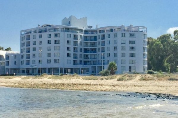 Ocean Breeze Hotel