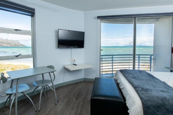 Ocean Breeze Hotel