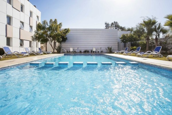Relax Hotel Kenitra