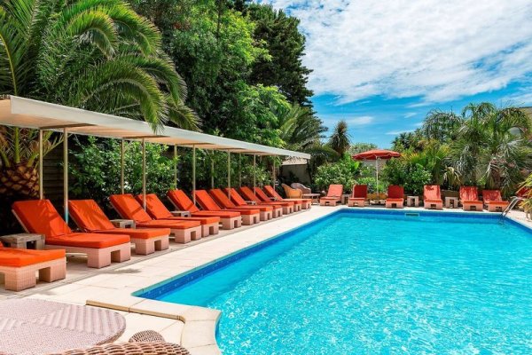 Best Western Plus Hôtel Montfleuri