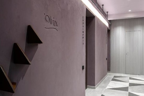 Olvios Luxury Suites