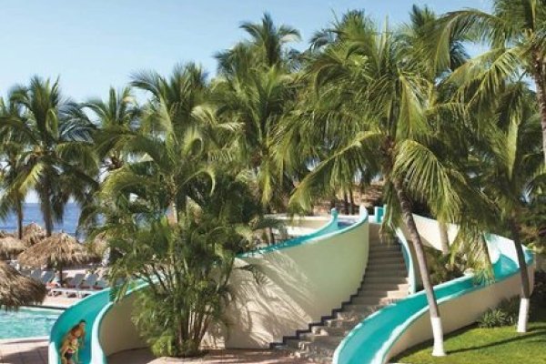Sunscape Dorado Pacifico Ixtapa