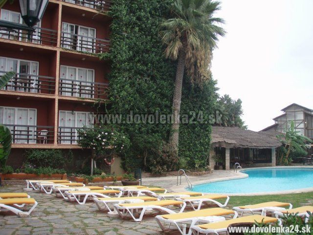 Hotel Tropicana