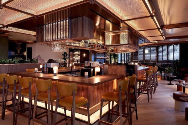 DoubleTree by Hilton Montreal 