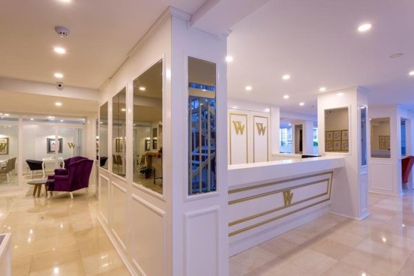 Wise Hotel & Spa