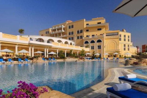Helnan Dreamland Hotel