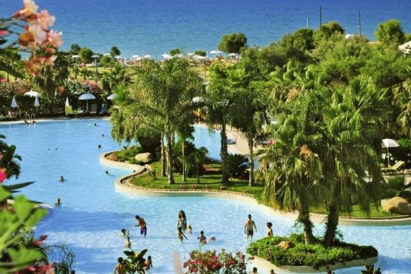 MClub Acacia Resort