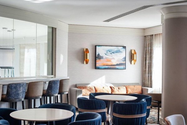 Delta Victoria Ocean Pointe Resort & Spa