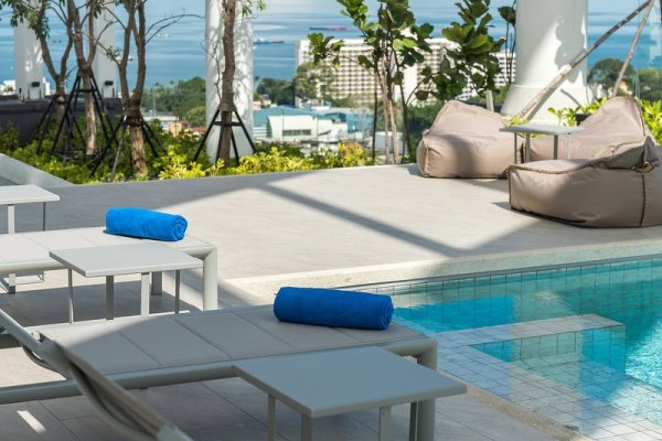 Arbour Hotel and Residence