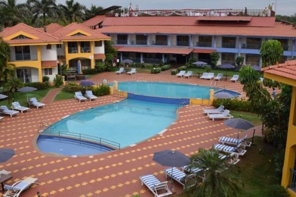 Baywatch Resort