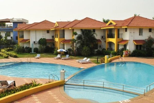 Baywatch Resort