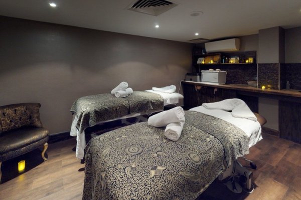 Holiday Inn London  Kensington High St.