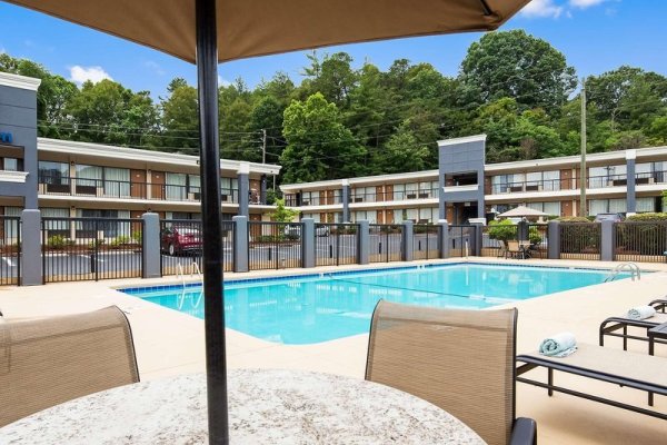 Best Western Asheville Tunnel Road