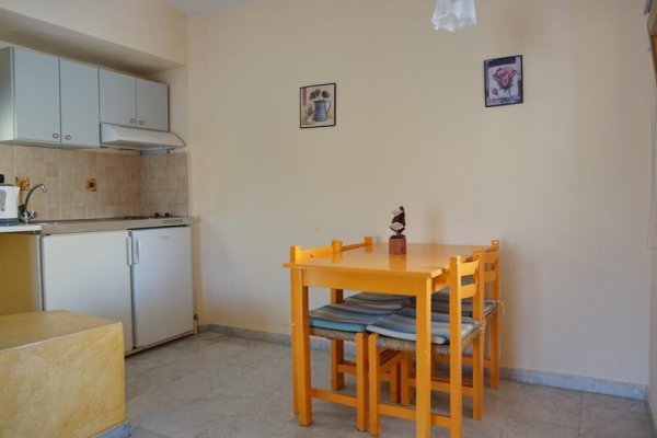 Katerini Apartments