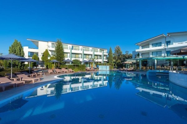 Poseidon Palace & Studios Apartments