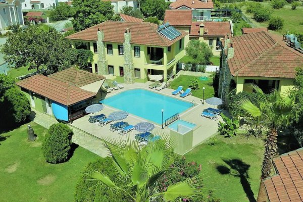 Summer Life Villas & Apart Otel