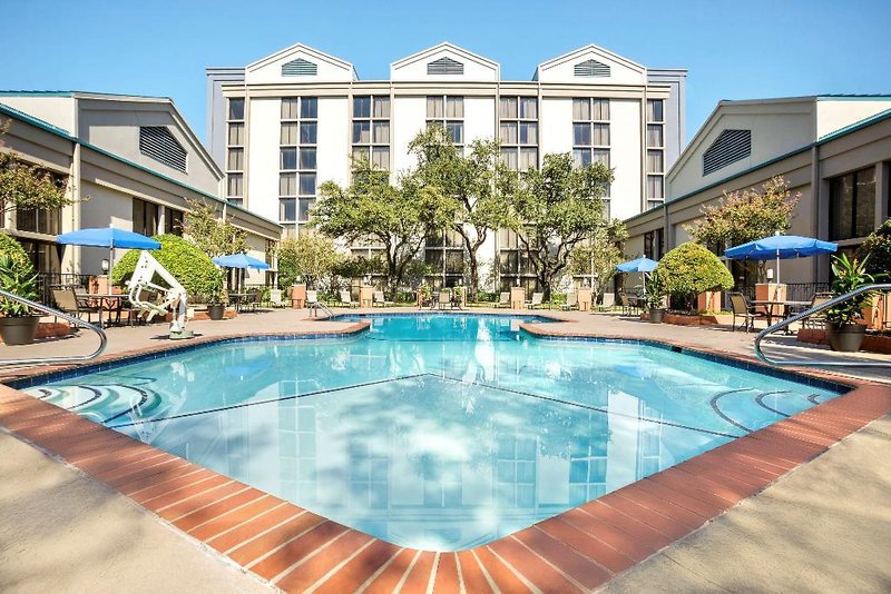DoubleTree DFW Airport North