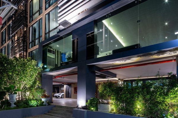 Amarin Hotel Rama 8