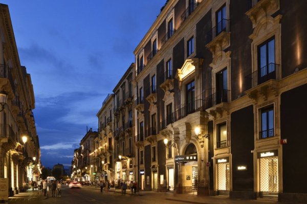 Palace Catania UNA Esperienze