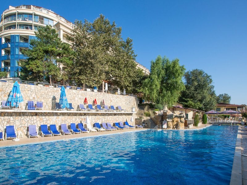 Elpida Beach