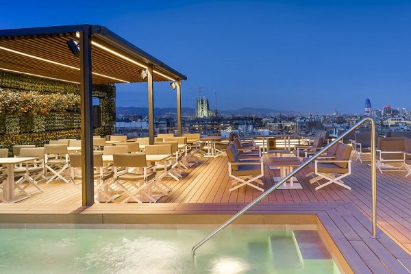 Majestic Hotel & Spa