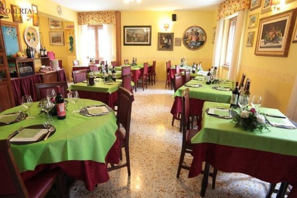 La Gustea