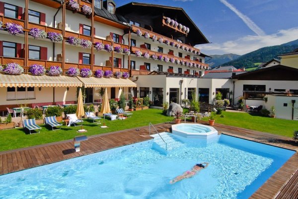 Hotel Neue Post